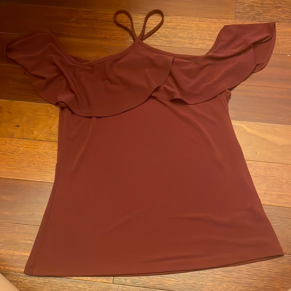 country top, really cute with hood quality!